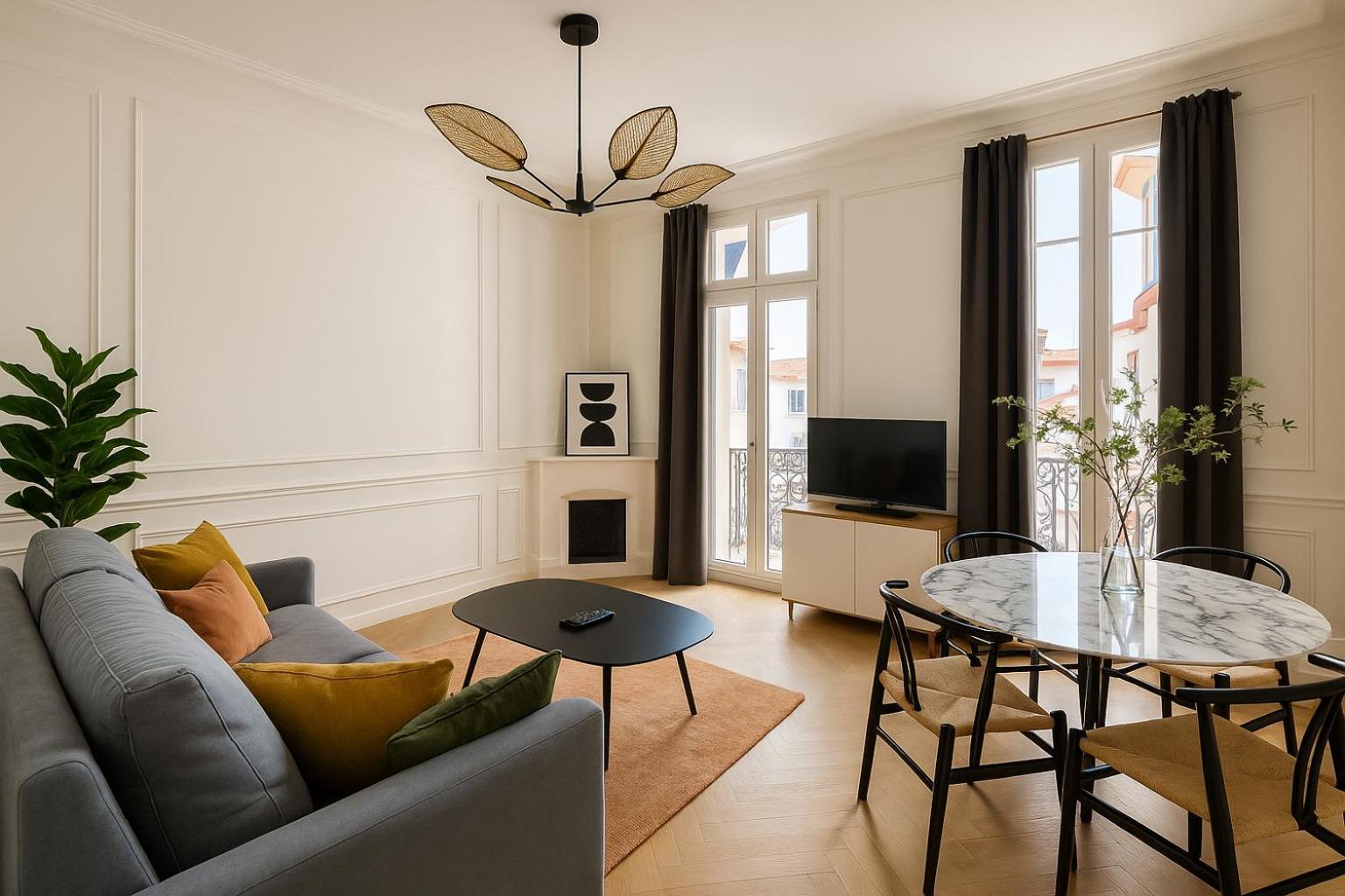 Newly Renovated Apartment With Balcony, Ac, Fiber Internet 蒙特卡罗 外观 照片