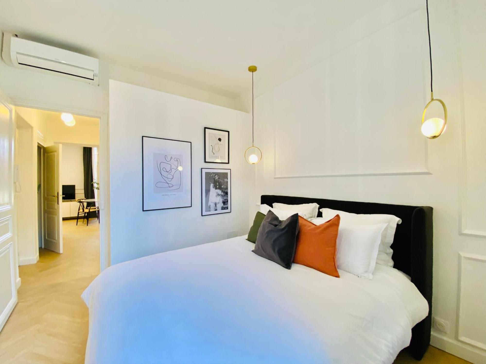 Newly Renovated Apartment With Balcony, Ac, Fiber Internet 蒙特卡罗 外观 照片